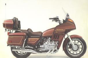 GL1100A'83